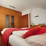 Bajt Hotel 3*
