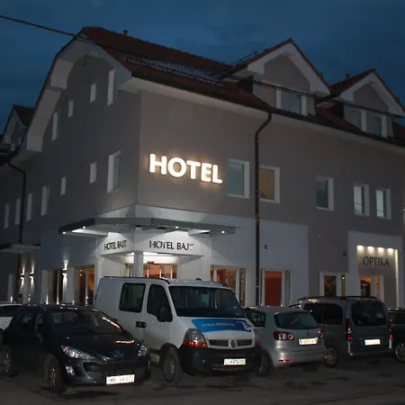 Bajt Hotel 3*